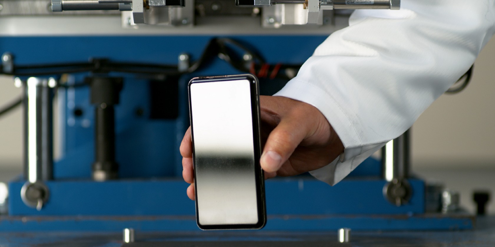 Corning Gorilla Glass Victus Testing